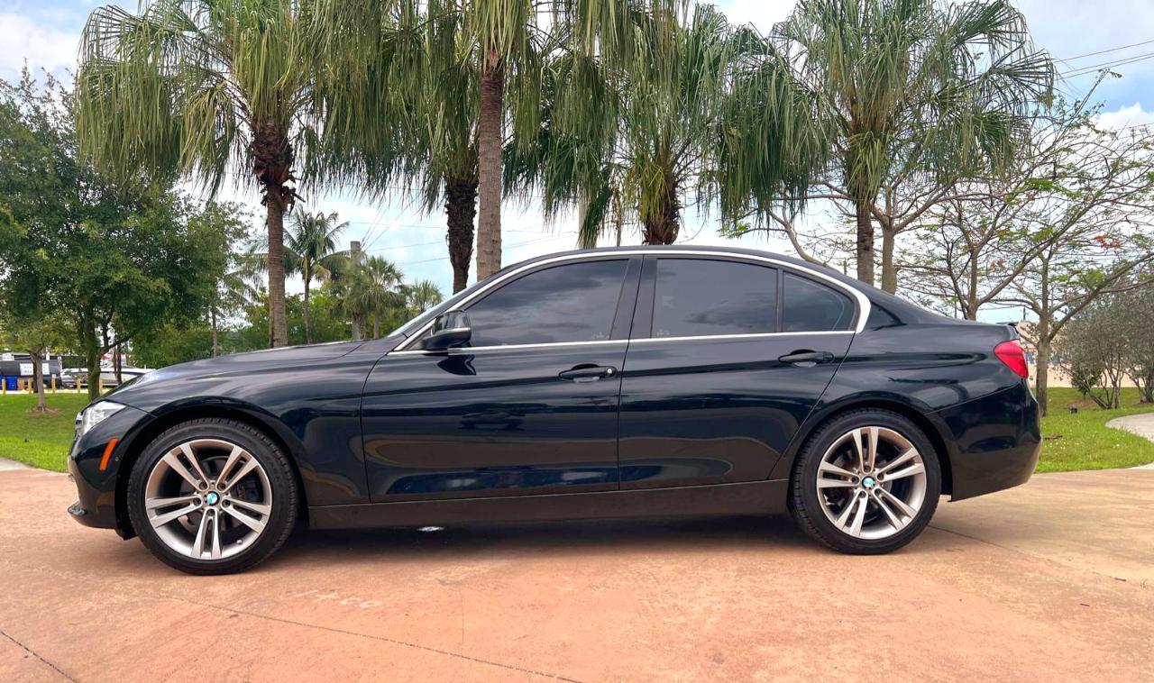 BMW 3-Series 330i SULEV Sedan 2017