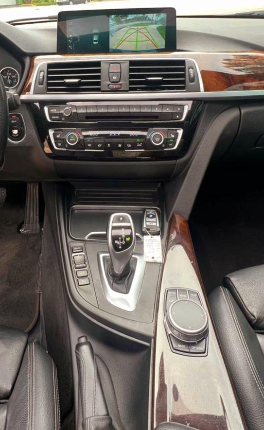 BMW 3-Series 330i SULEV Sedan 2017