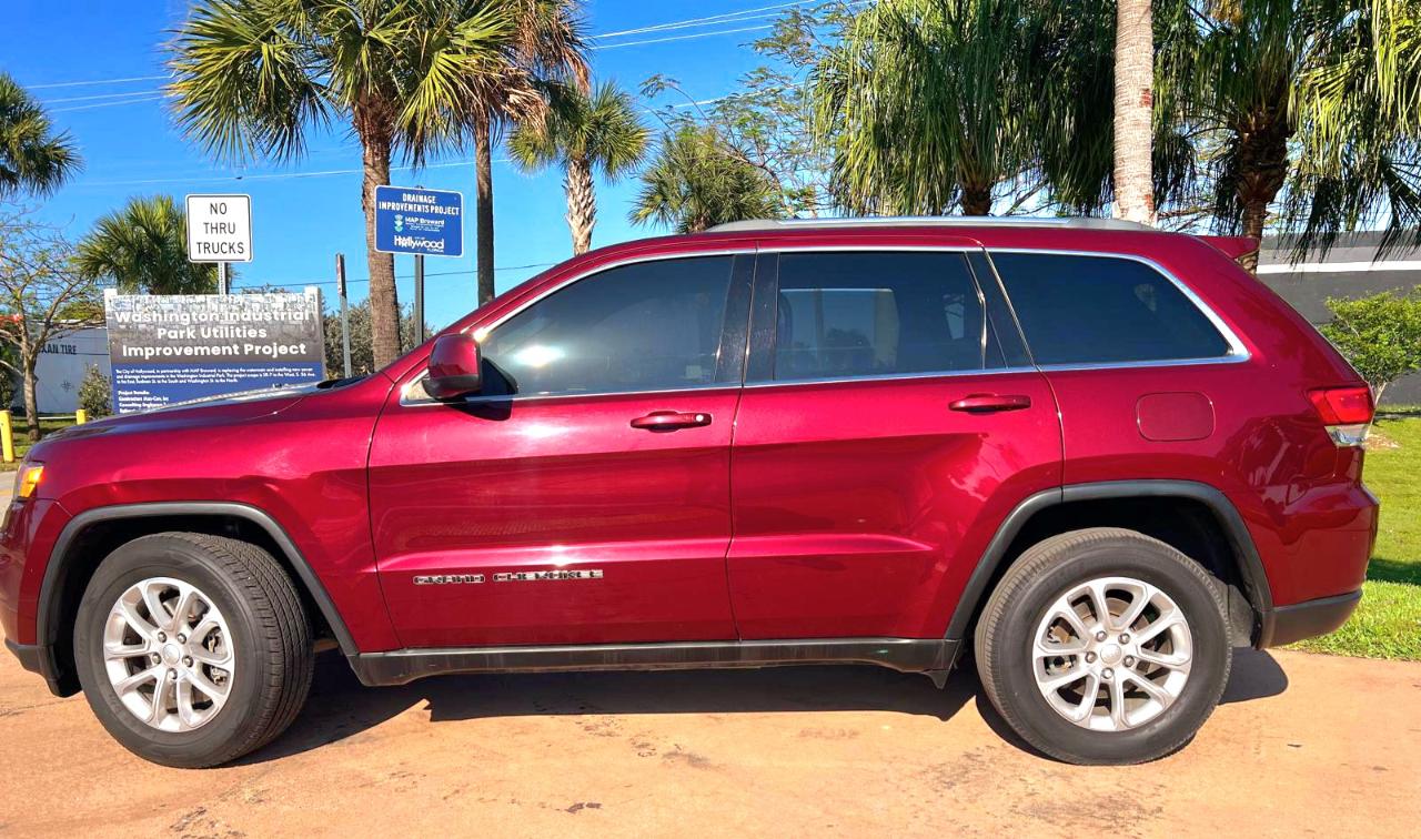 Jeep Grand Cherokee Laredo E 2WD 2021