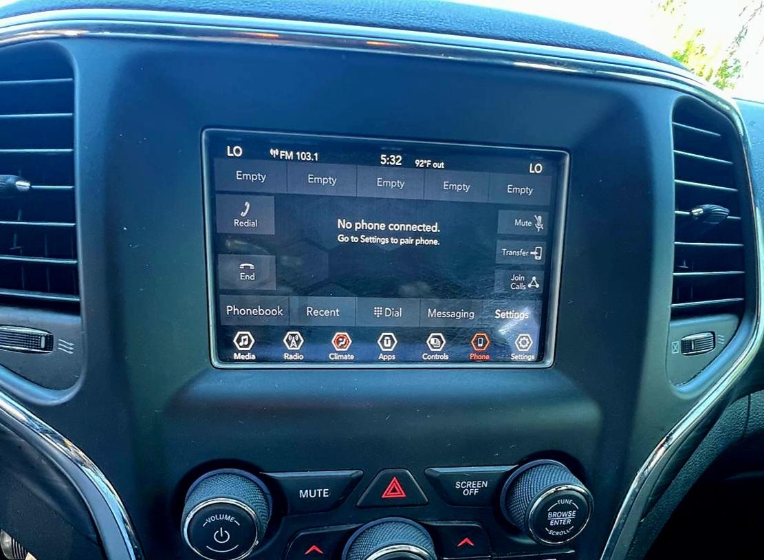 Jeep Grand Cherokee Laredo E 2WD 2021