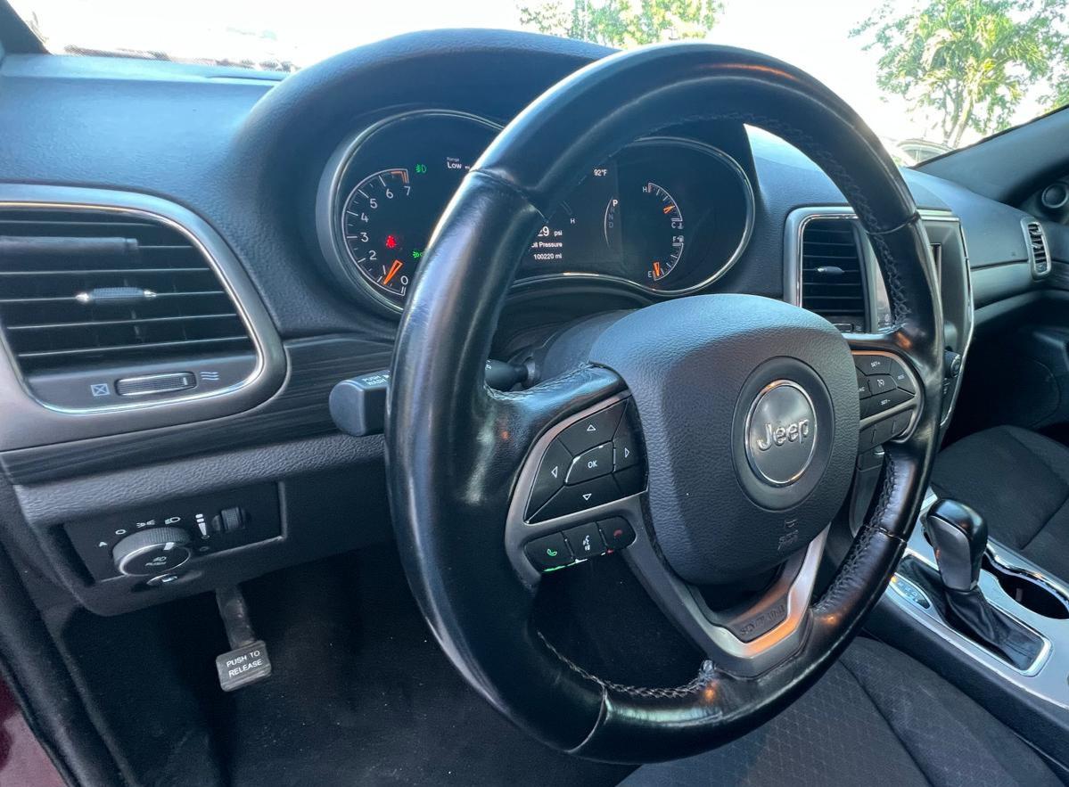 Jeep Grand Cherokee Laredo E 2WD 2021