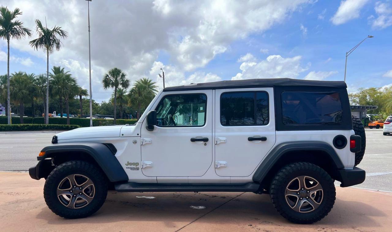 Jeep Wrangler Unlimited Sport 2018