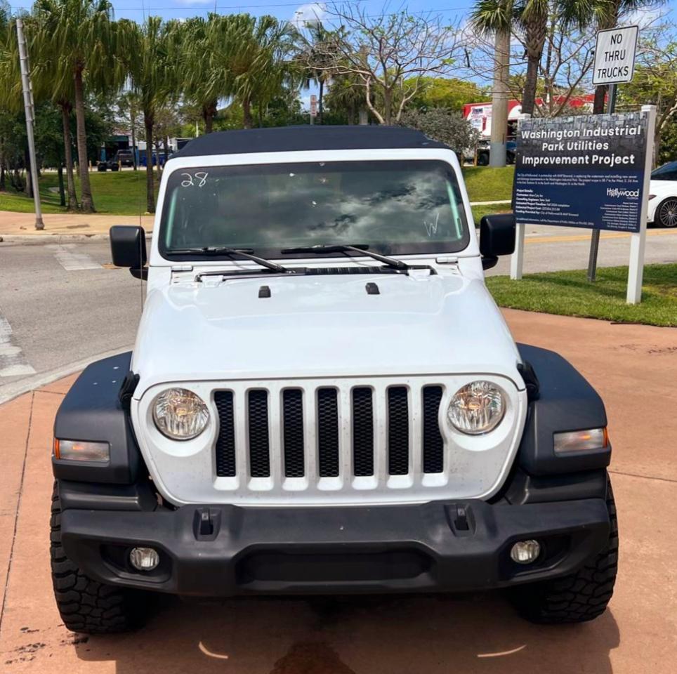 Jeep Wrangler Unlimited Sport 2018