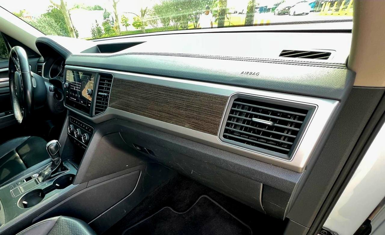 Volkswagen Atlas V6 SE w/Technology 2018