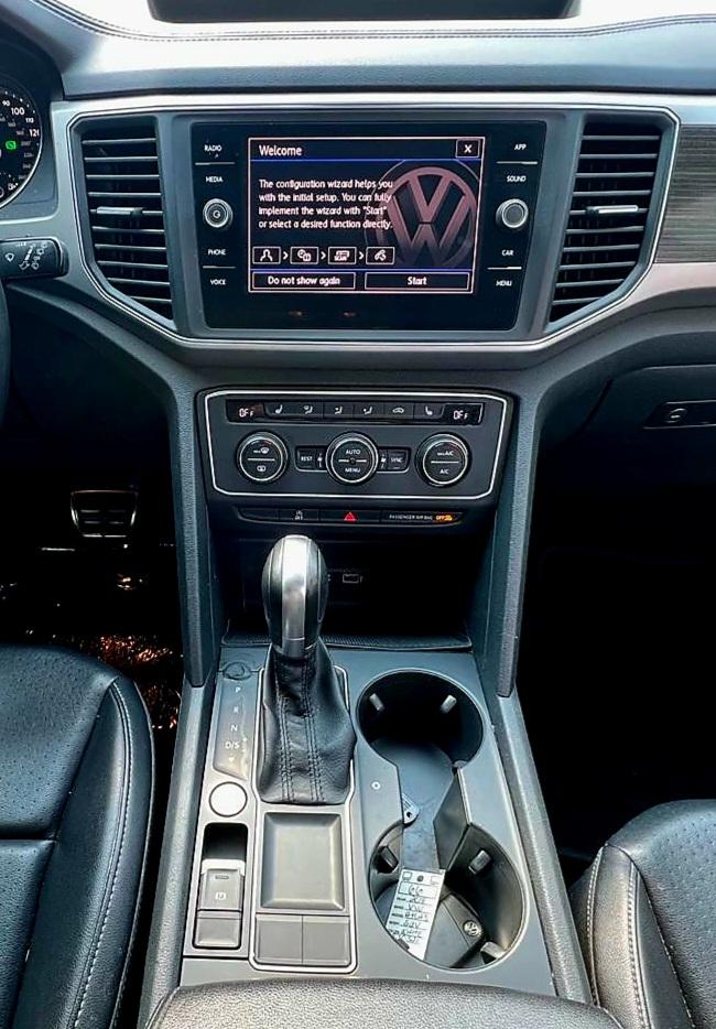 Volkswagen Atlas V6 SE w/Technology 2018