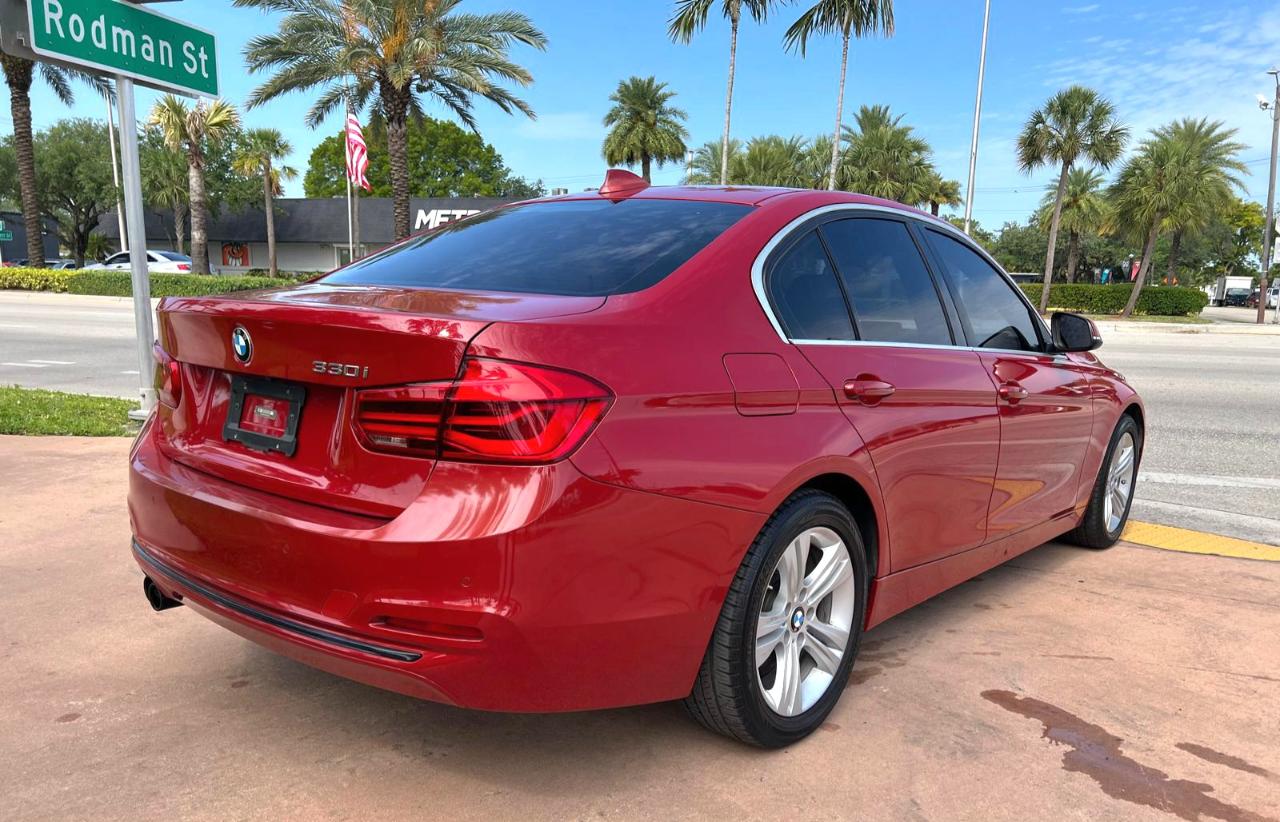 BMW 3-Series 330i SULEV Sedan 2017