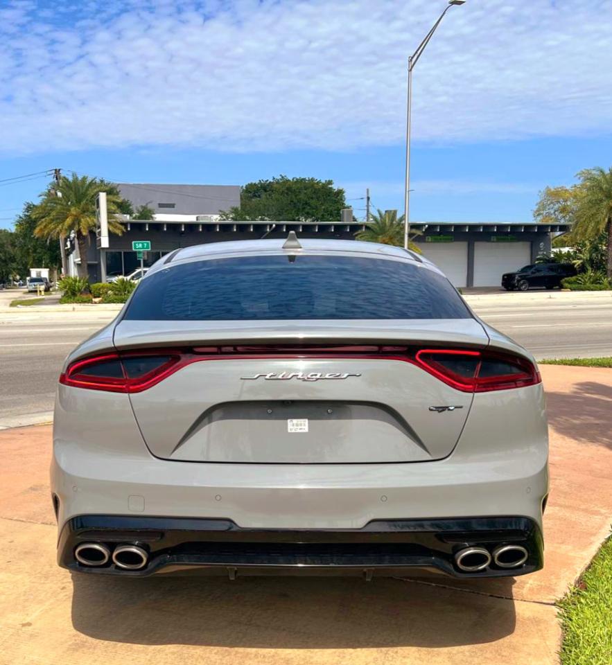 Kia Stinger GT1 2019