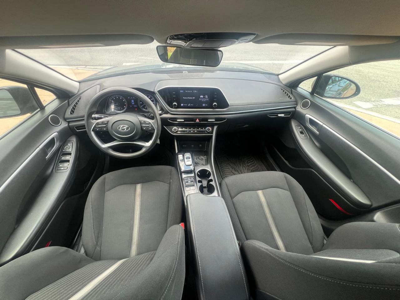 Hyundai Sonata SE 2023