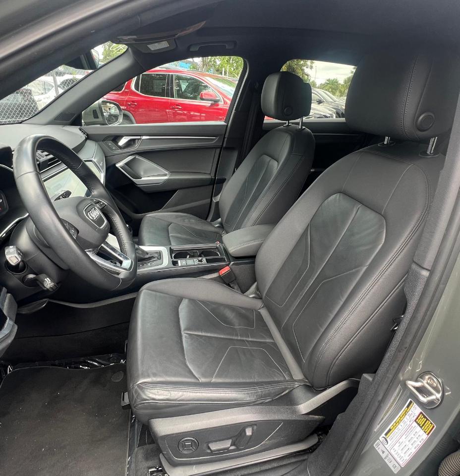 Audi Q3 S line Premium Plus quattro 2020