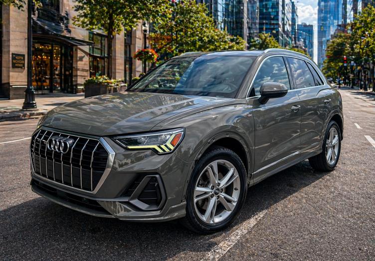 Audi Q3 S line Premium Plus quattro 2020