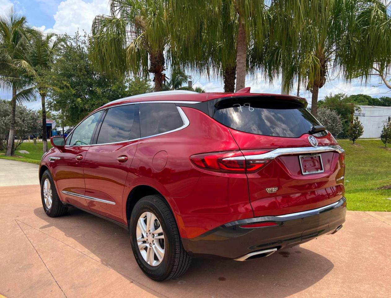 Buick Enclave Essence FWD 2019