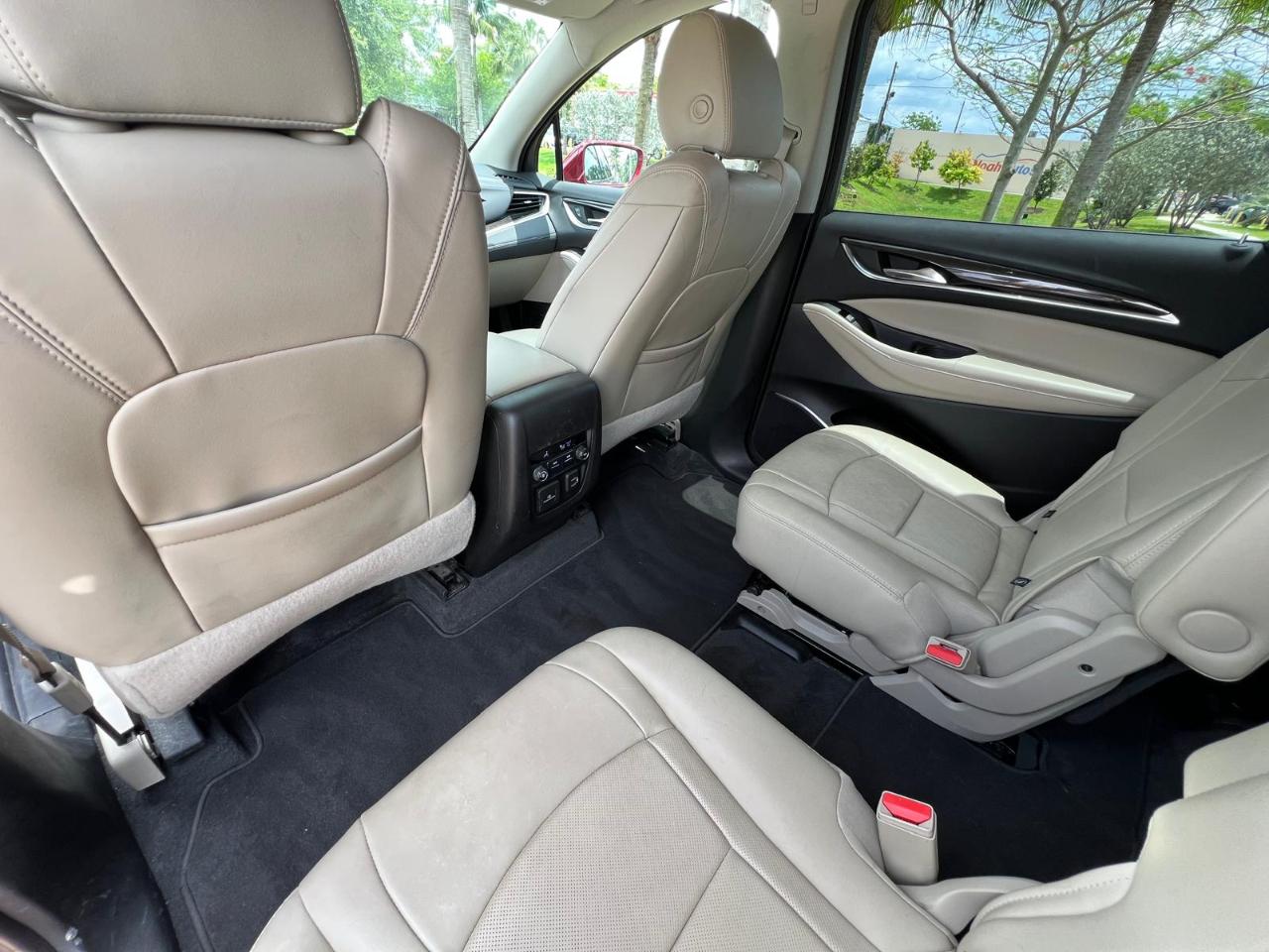 Buick Enclave Essence FWD 2019