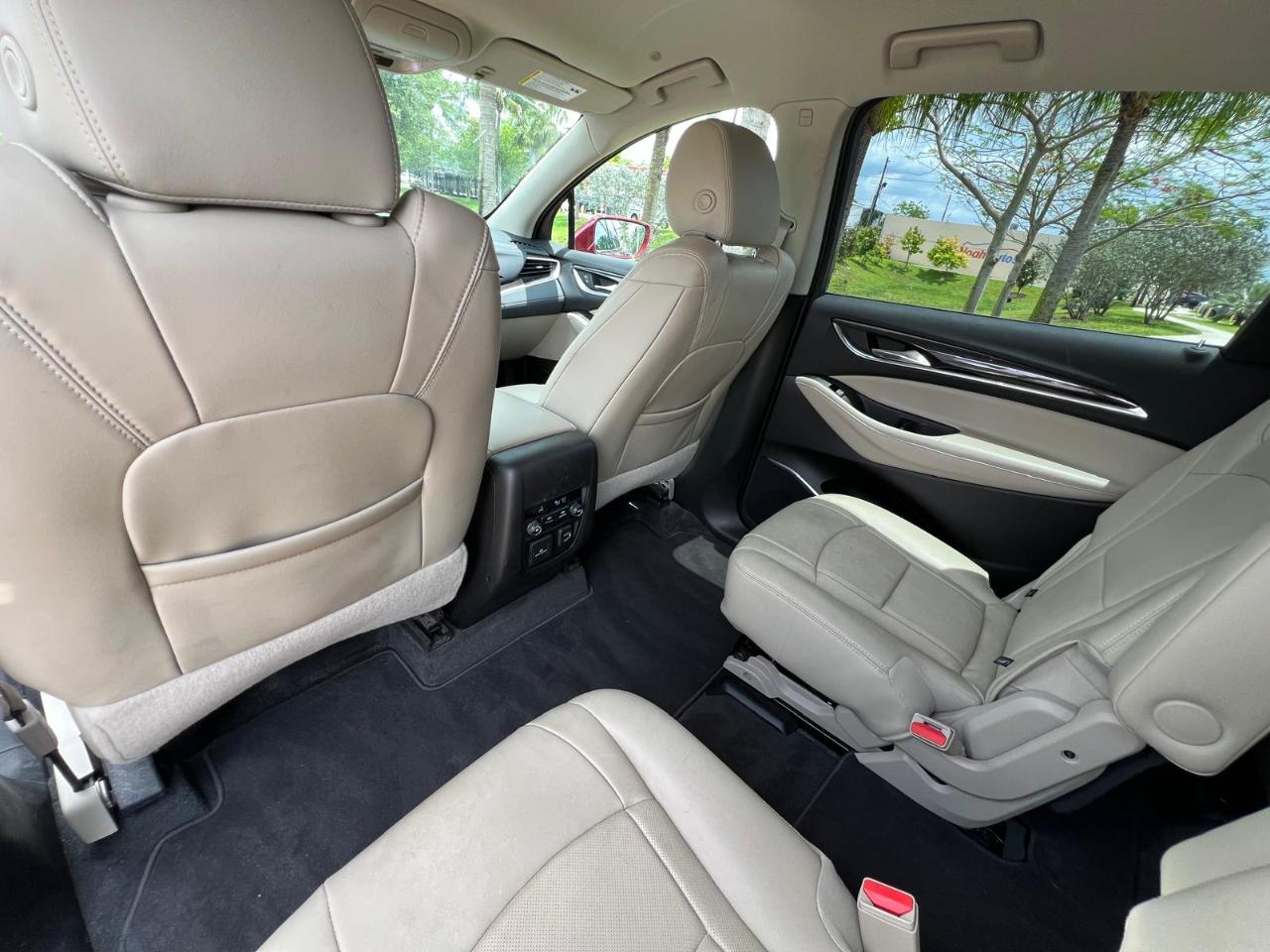 Buick Enclave Essence FWD 2019