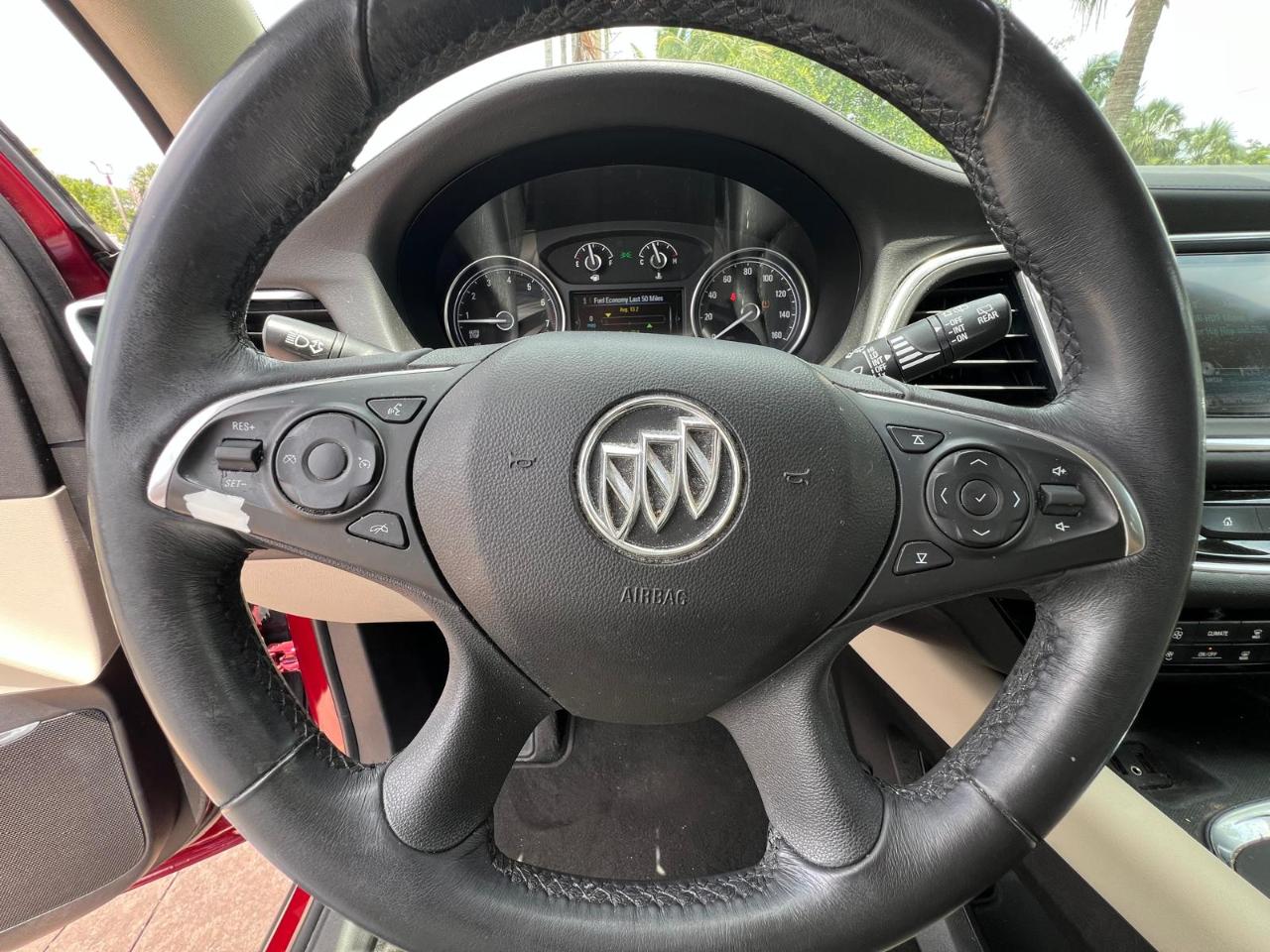 Buick Enclave Essence FWD 2019