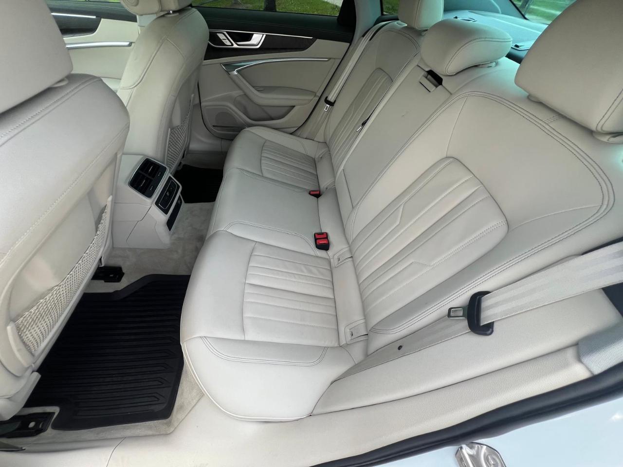 Audi A6 Premium Plus 45 TFSI quattro 2020