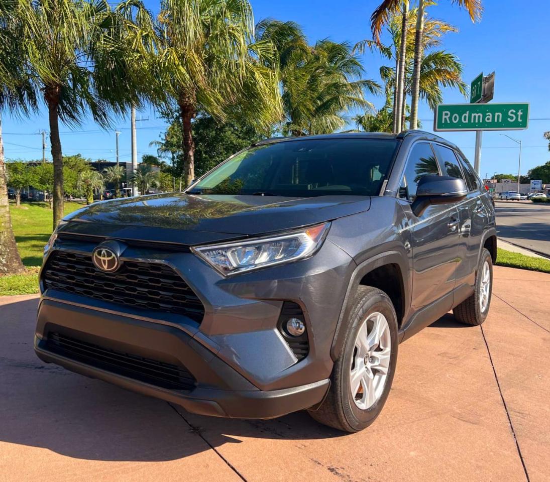 Toyota RAV4 XLE AWD 2020