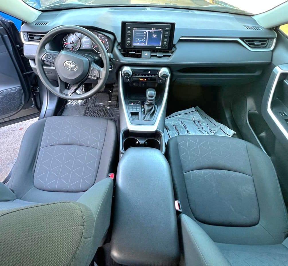 Toyota RAV4 XLE AWD 2020