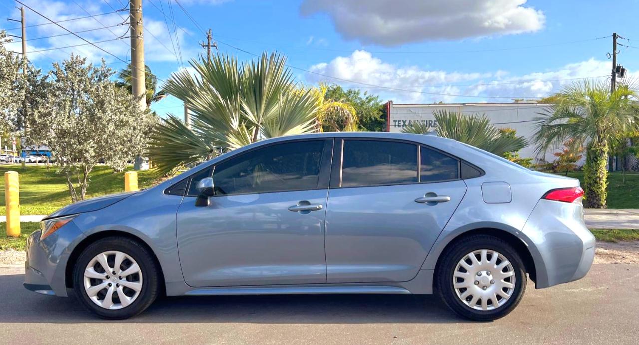 Toyota Corolla LE 2020