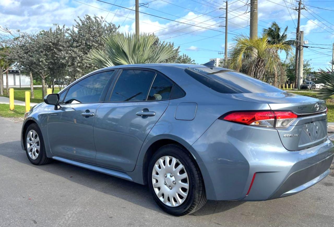Toyota Corolla LE 2020