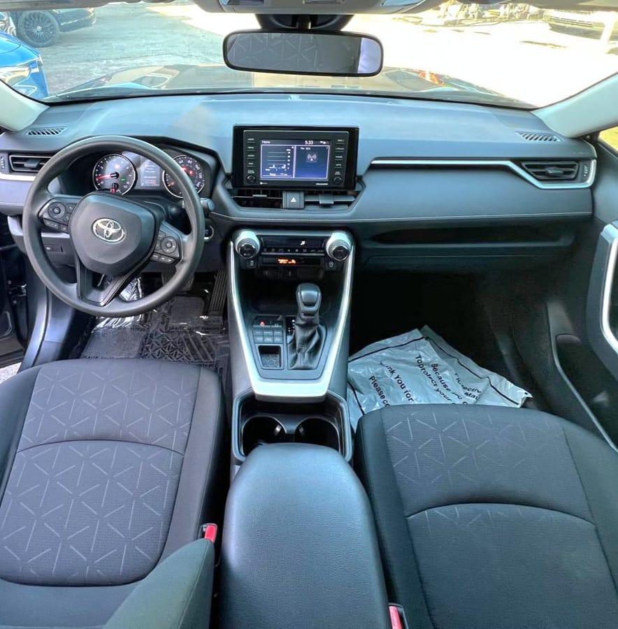 Toyota Corolla LE 2020