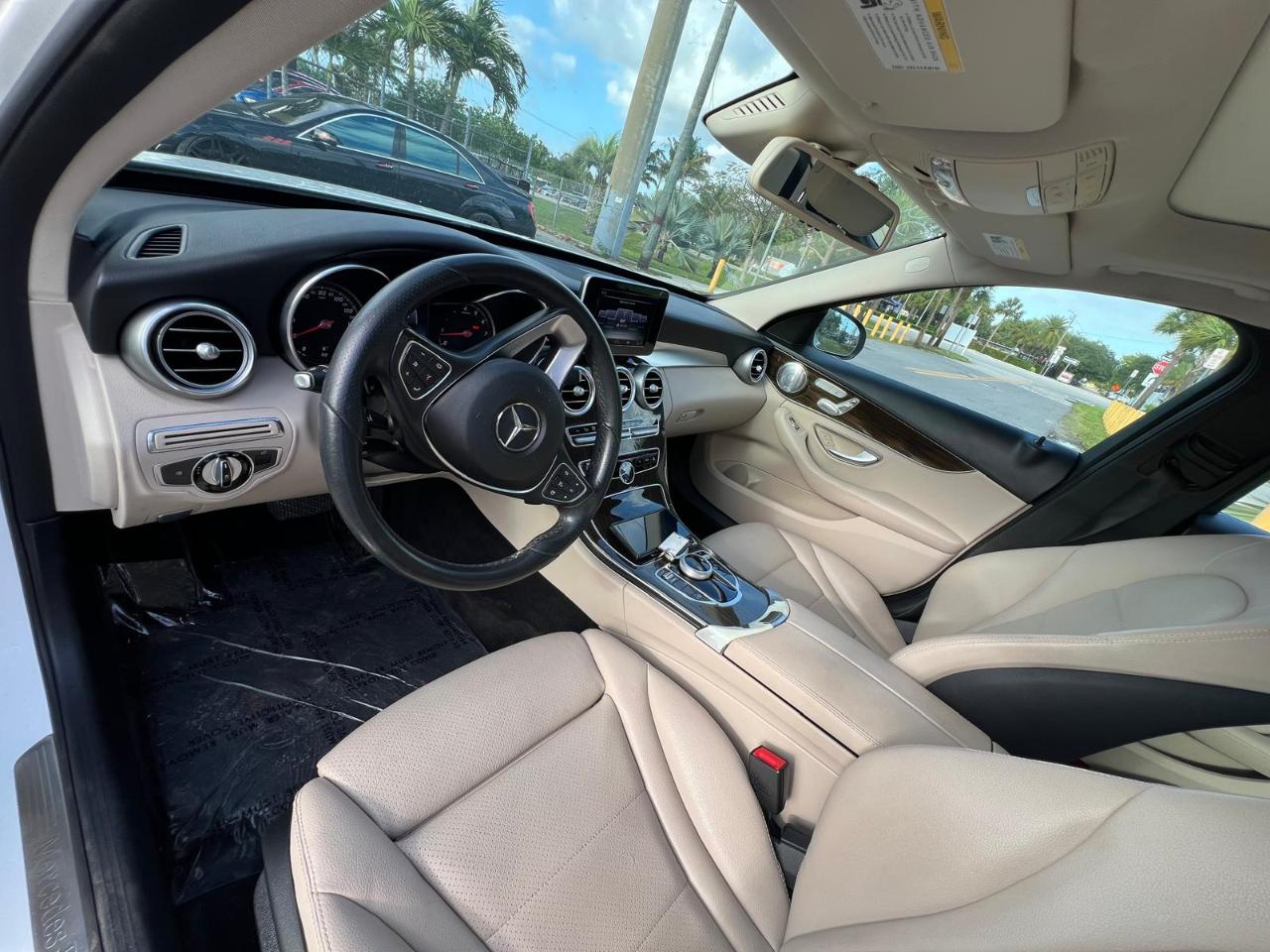 Mercedes-Benz C-Class C300 4MATIC Sedan 2017