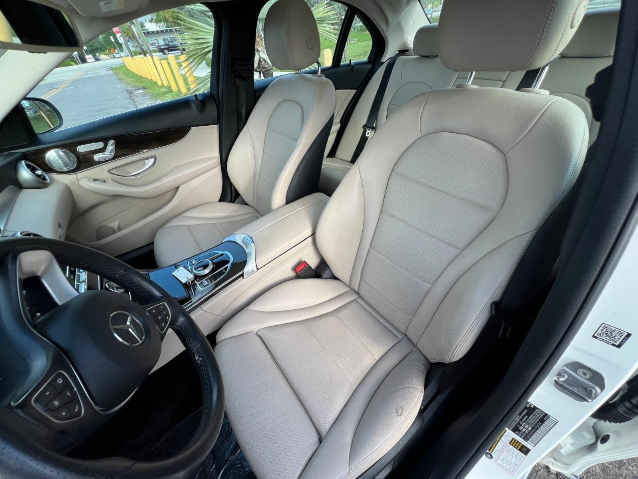 Mercedes-Benz C-Class C300 4MATIC Sedan 2017