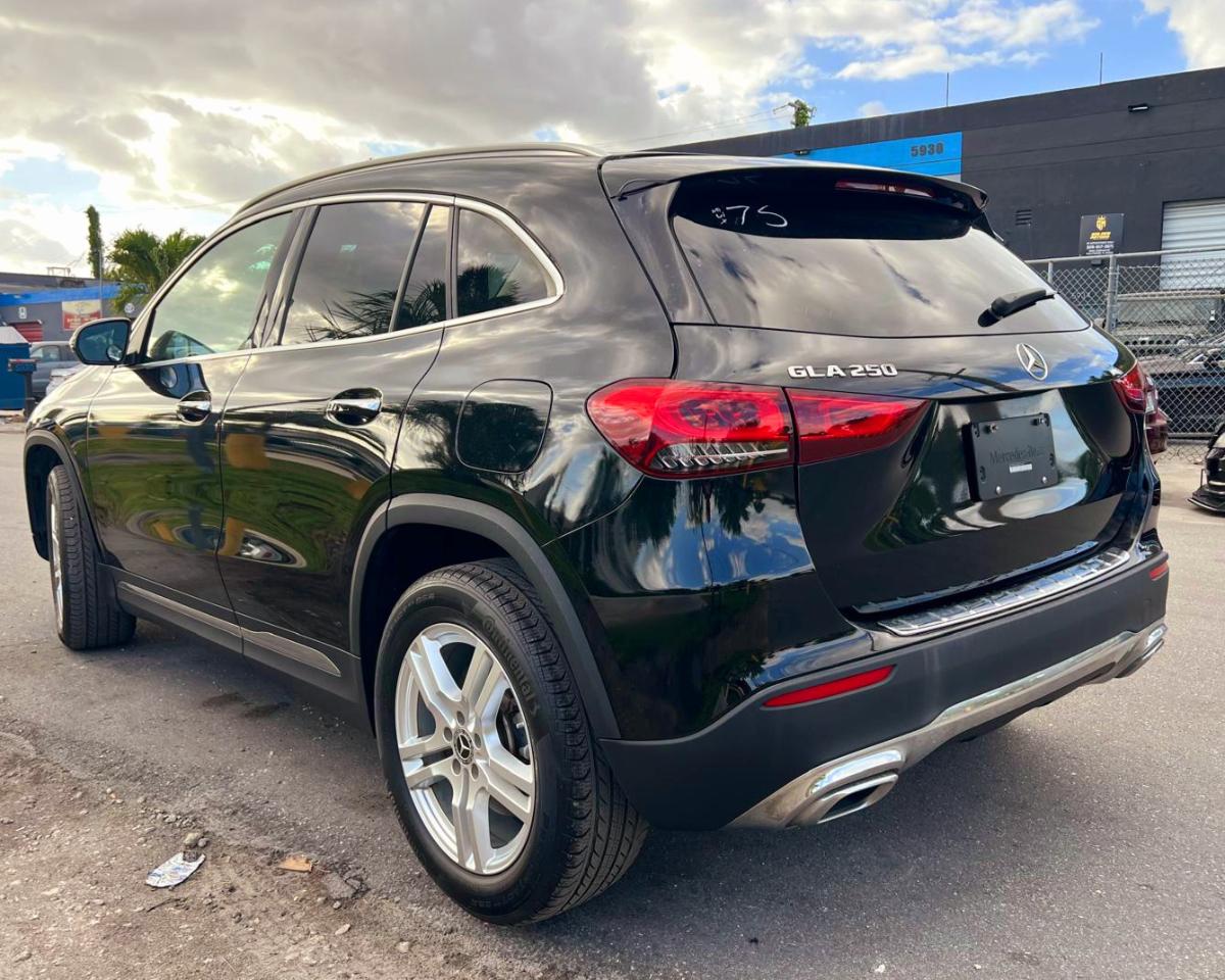 Mercedes-Benz GLA-Class GLA250 2019