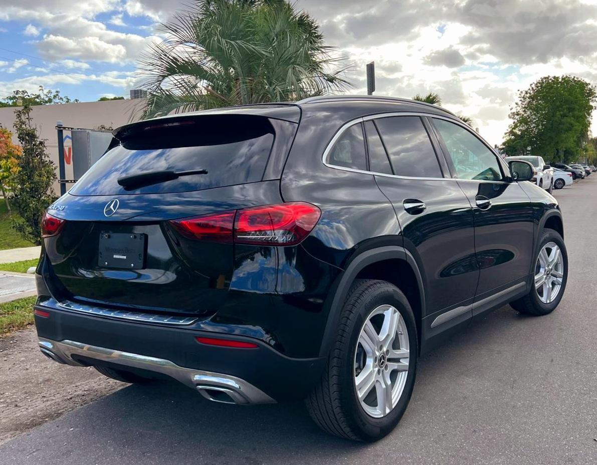 Mercedes-Benz GLA-Class GLA250 2019