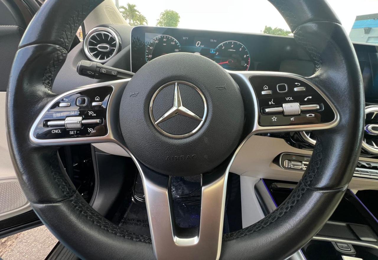 Mercedes-Benz GLA-Class GLA250 2019