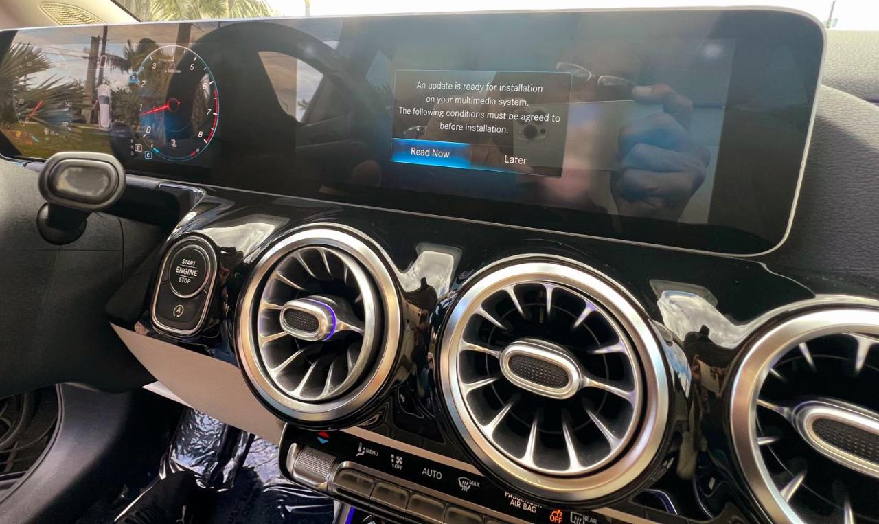 Mercedes-Benz GLA-Class GLA250 2019