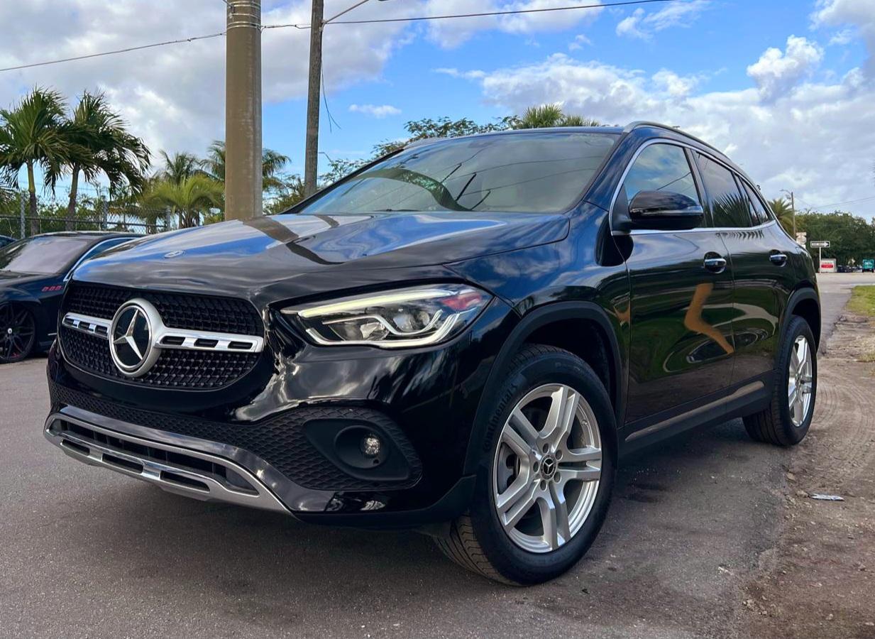 Mercedes-Benz GLA-Class GLA250 2019