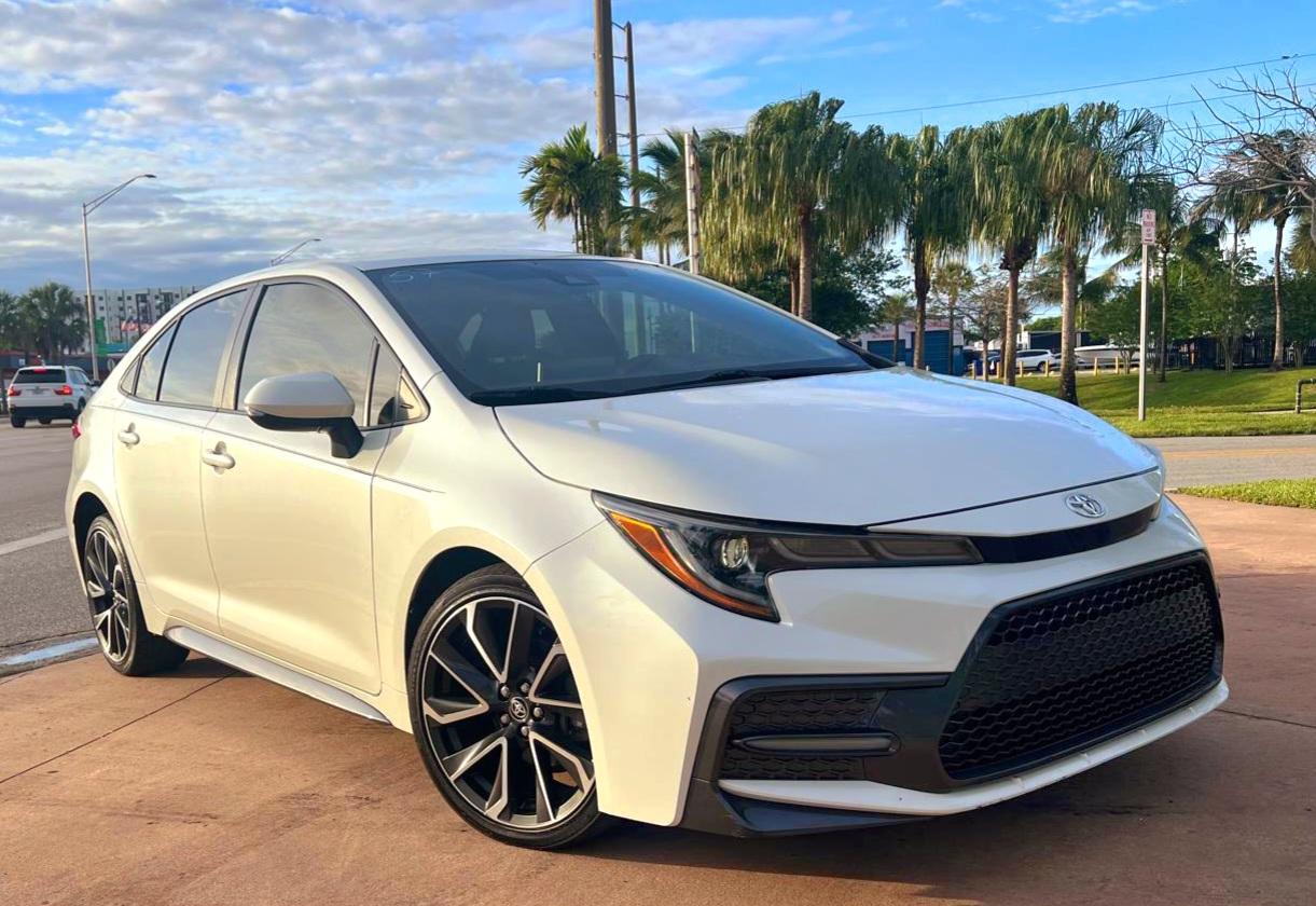 Toyota Corolla SE 2021