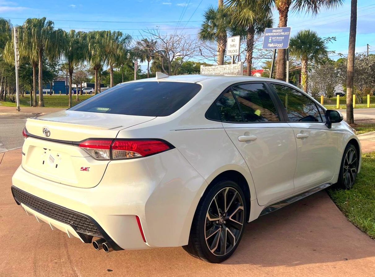 Toyota Corolla SE 2021
