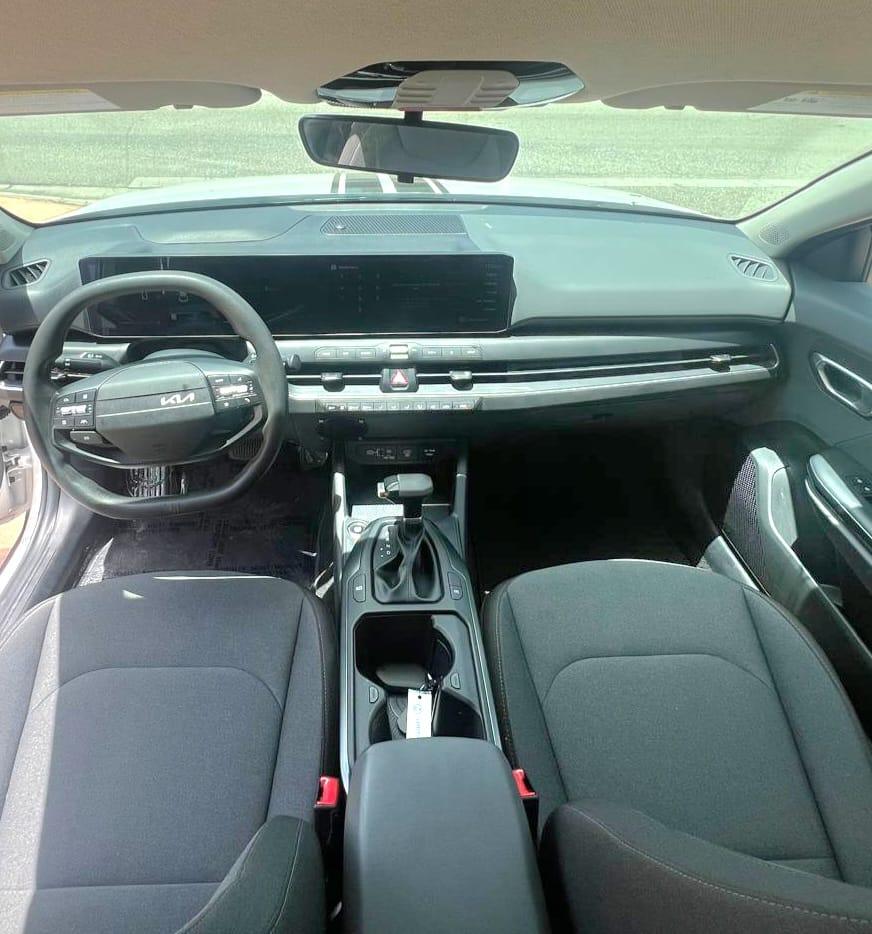 Kia K4 LX 2025
