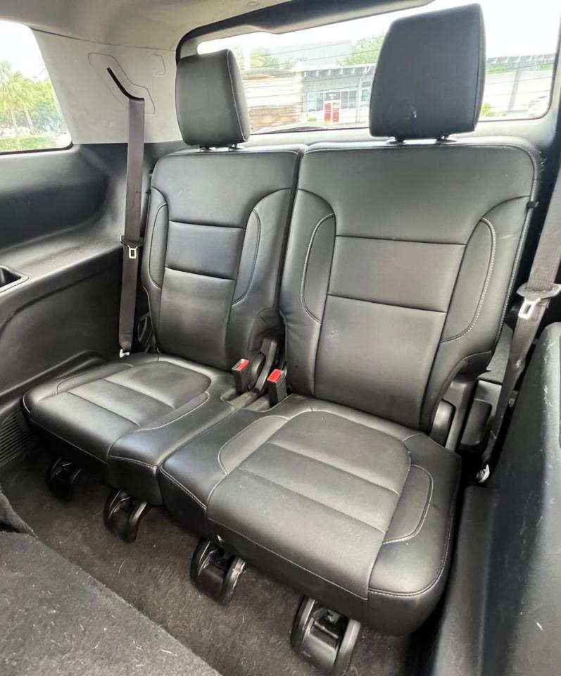 GMC Acadia SLT-1 AWD 2019