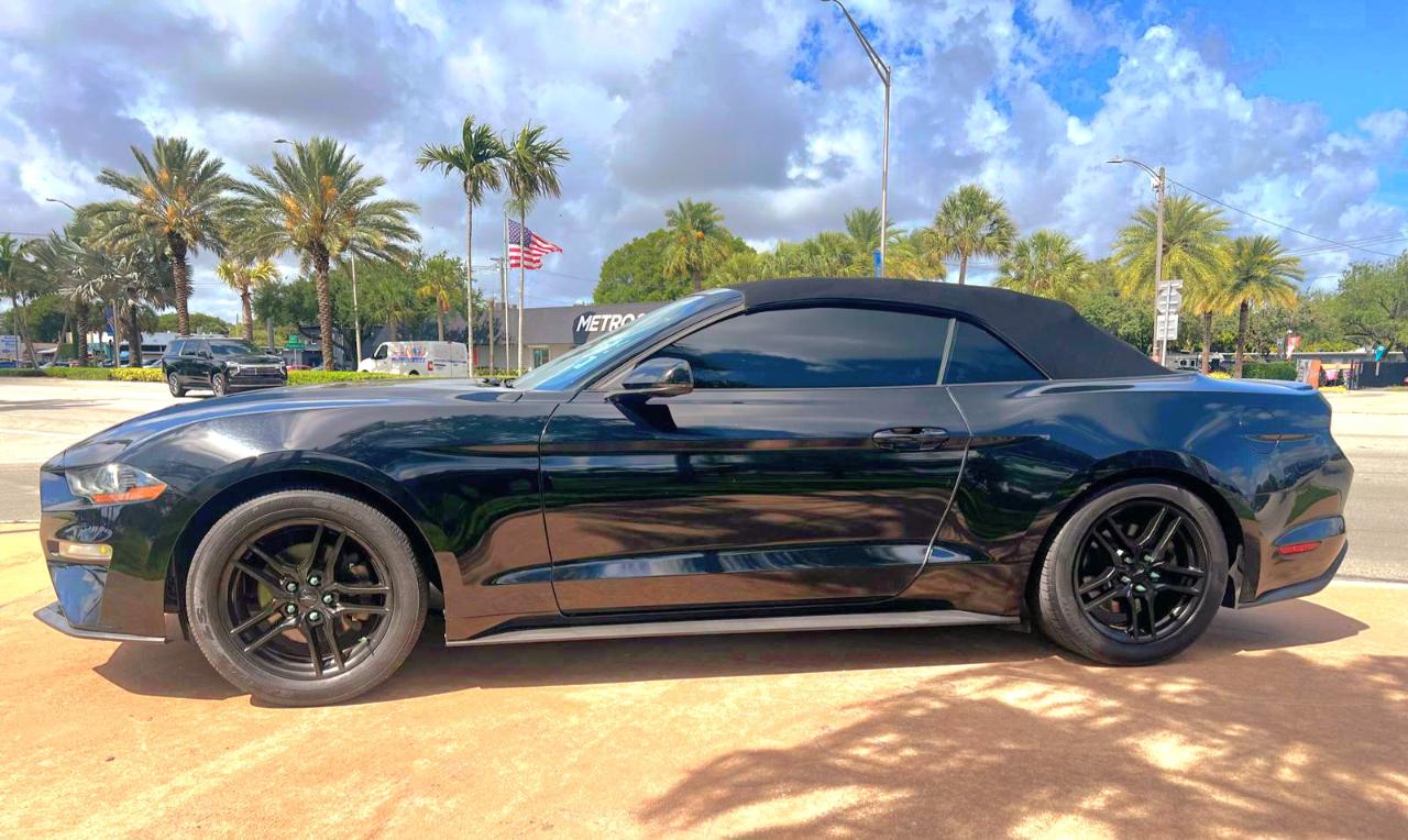 Ford Mustang EcoBoost Premium Convertible 2020