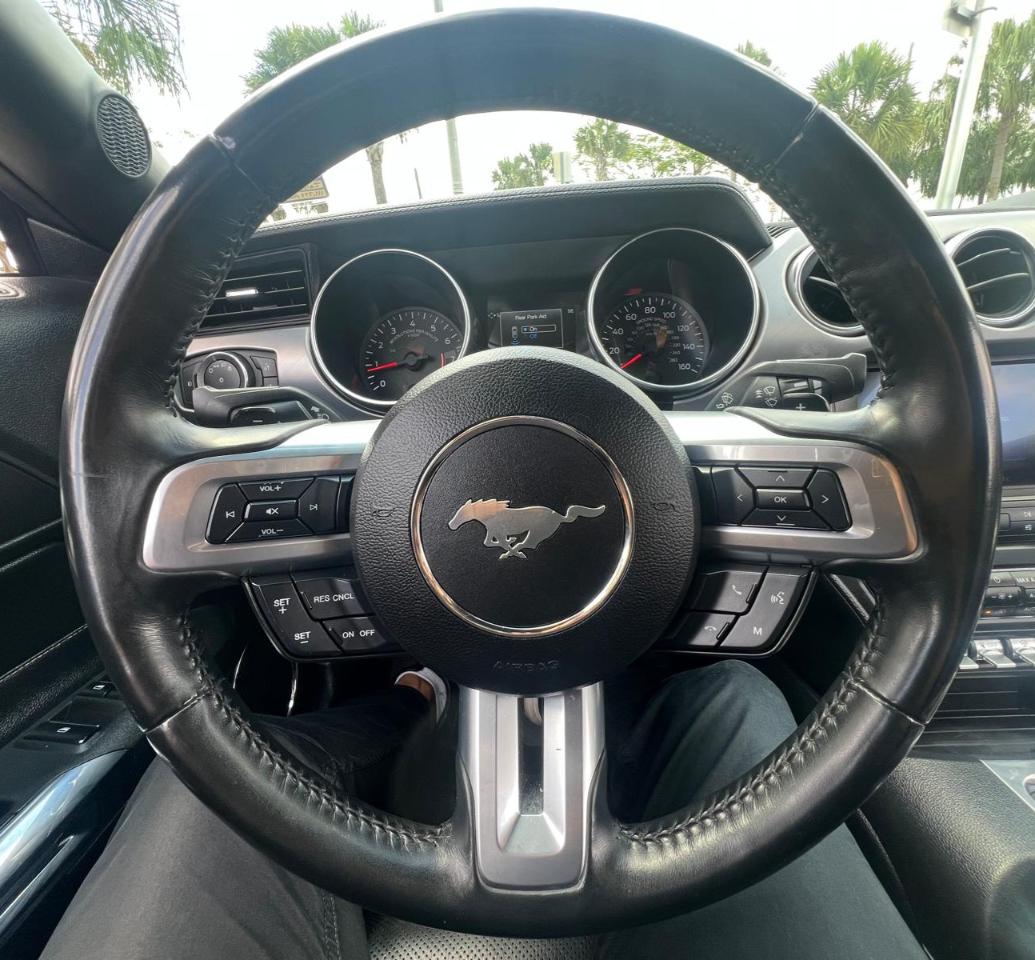 Ford Mustang EcoBoost Premium Convertible 2020