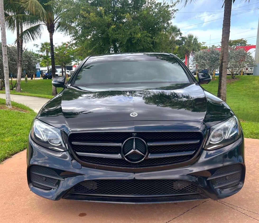Mercedes-Benz E-Class E300 Luxury Sedan 2019