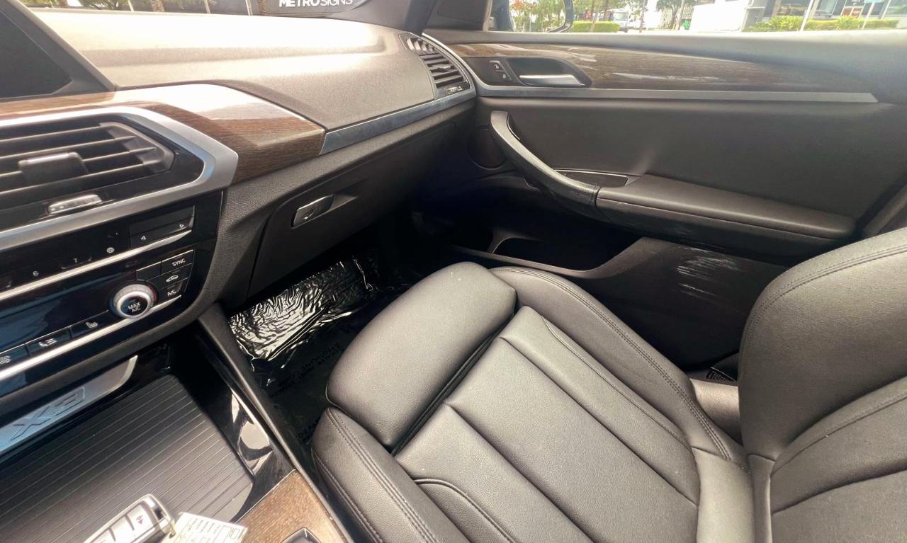 Mercedes-Benz E-Class E300 Luxury Sedan 2019