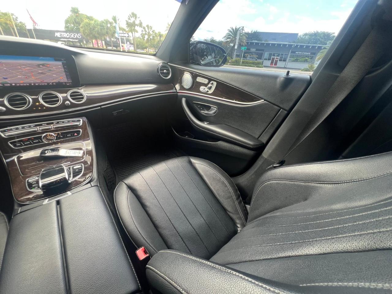 Mercedes-Benz E-Class E300 Luxury Sedan 2019