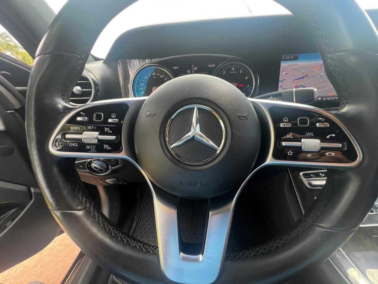 Mercedes-Benz E-Class E300 Luxury Sedan 2019