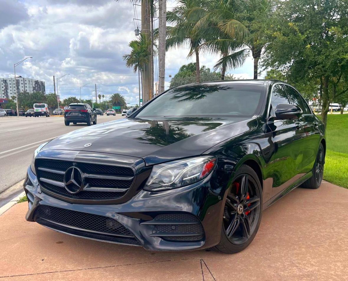 Mercedes-Benz E-Class E300 Luxury Sedan 2019