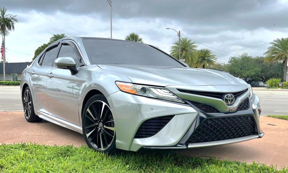 Toyota Camry XSE V6 2020