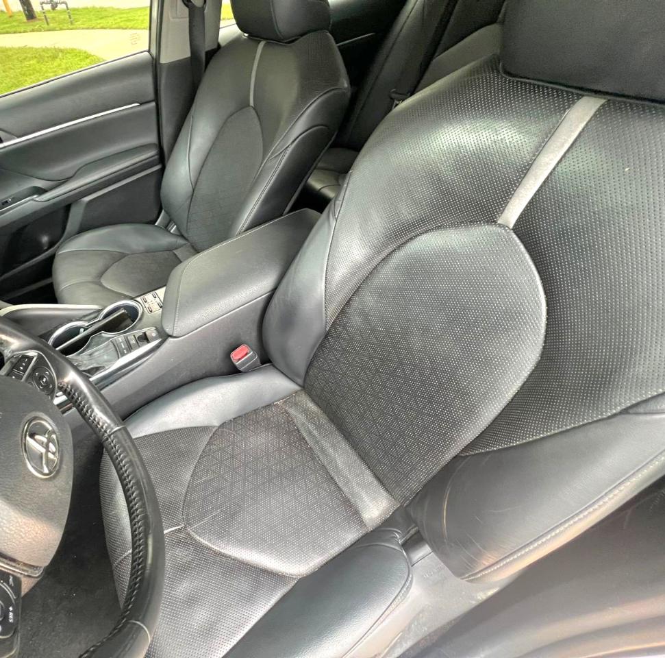 Toyota Camry XSE V6 2020