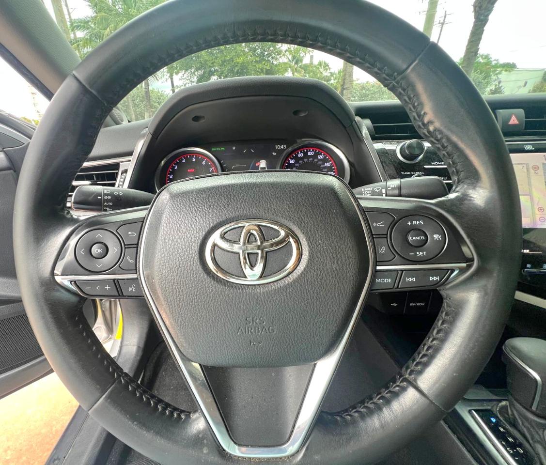 Toyota Camry XSE V6 2020