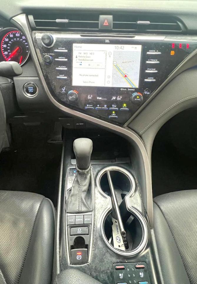 Toyota Camry XSE V6 2020