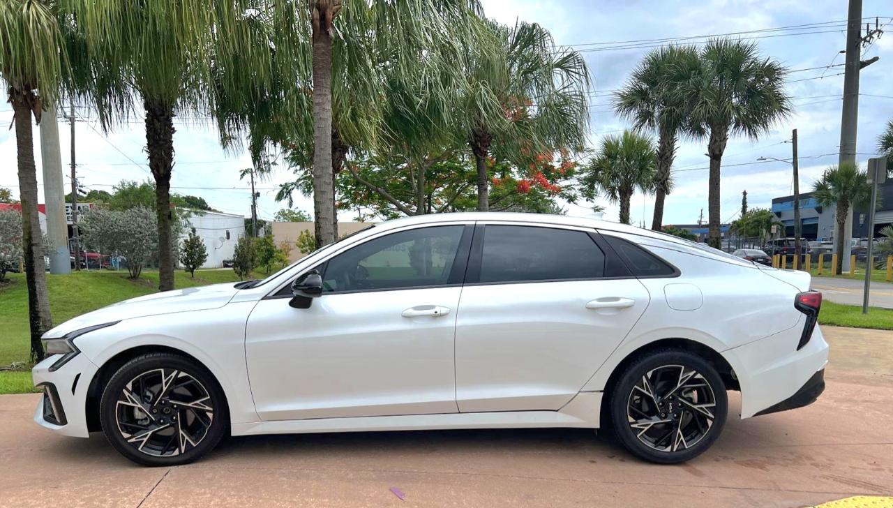 Kia K5 GT-Line 2025
