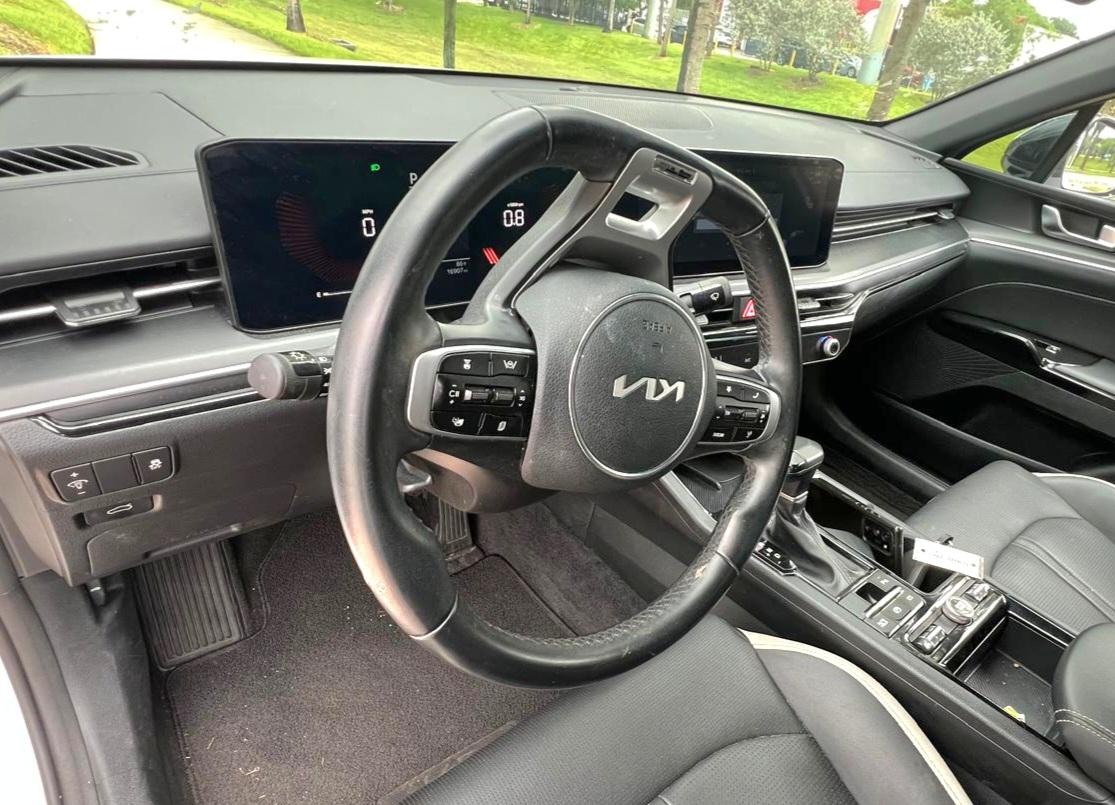 Kia K5 GT-Line 2025