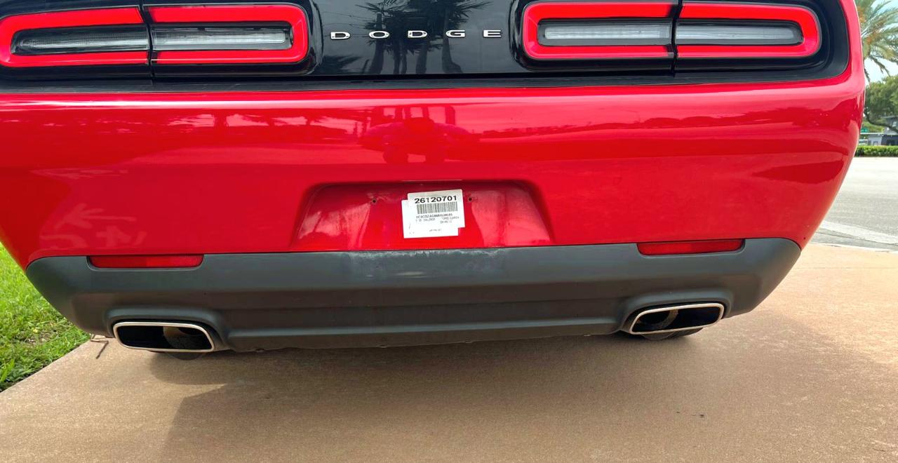 Dodge Challenger SXT 2021