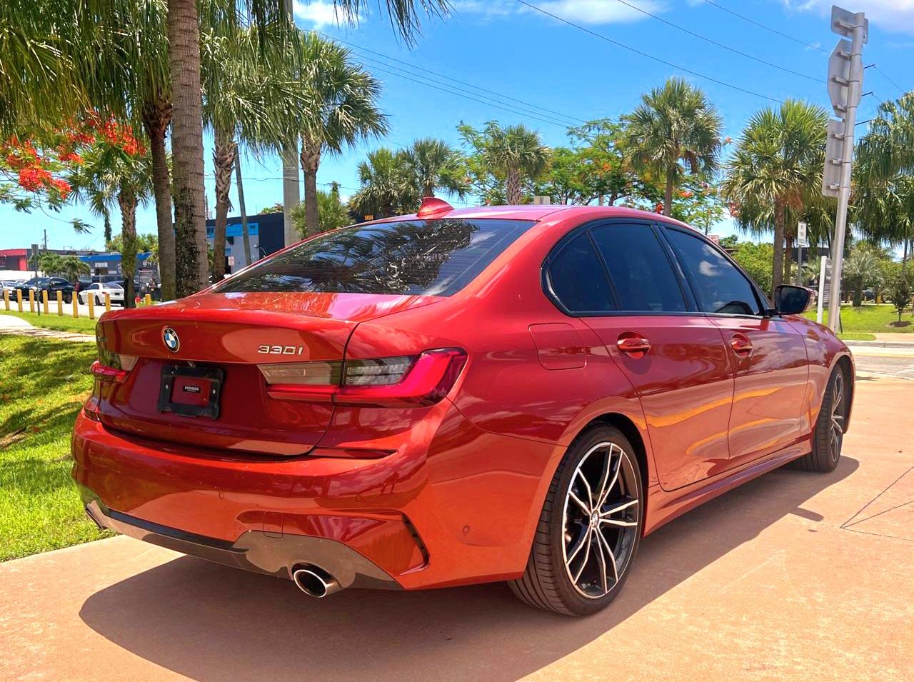 BMW 3-Series 330i xDrive 2021
